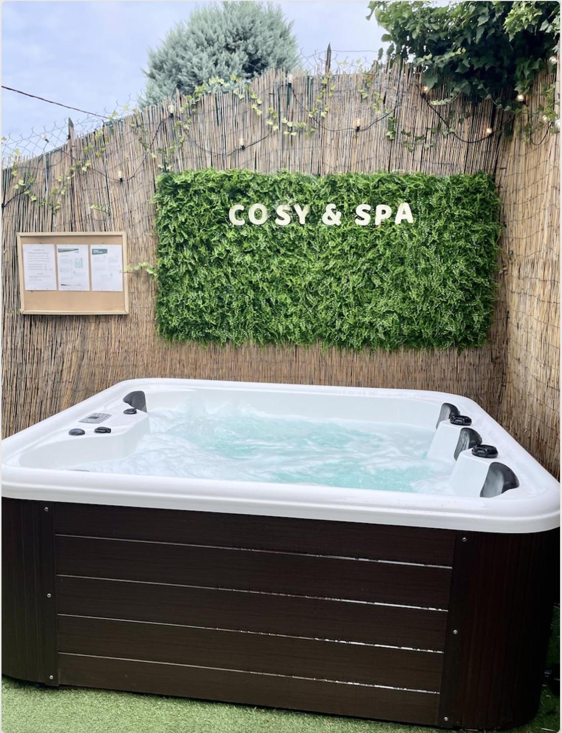 Le Golf Sauna - Cosy & Spa - 2 Chambres - 4 Pers Saint-Etienne  Esterno foto